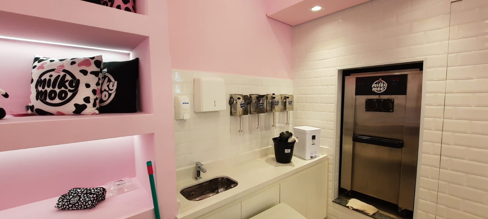 Área de produção e equipamentos instalados