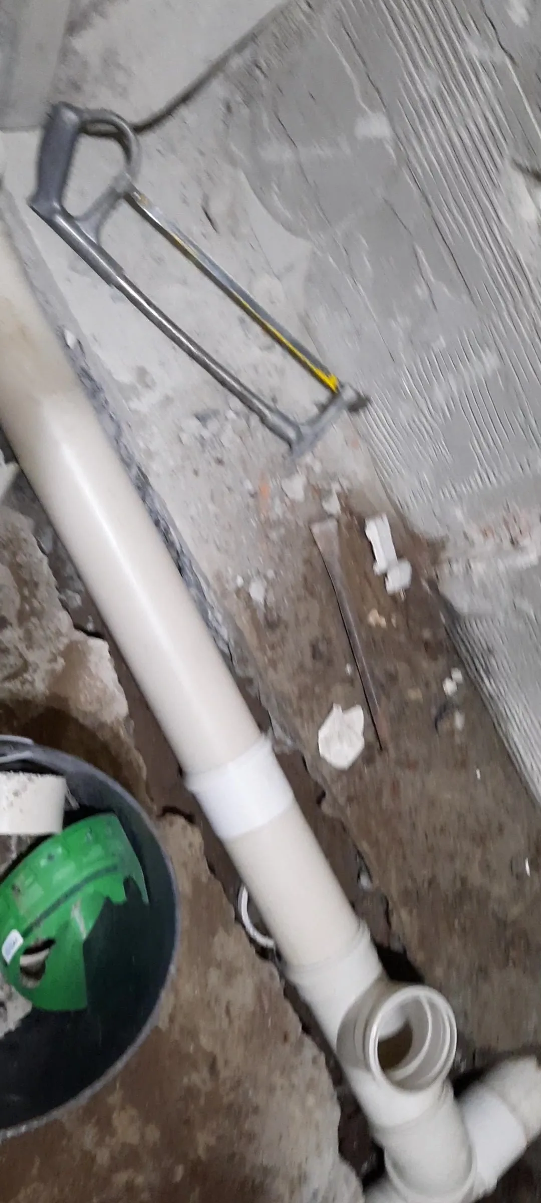 Tubulação sanitária durante a reforma